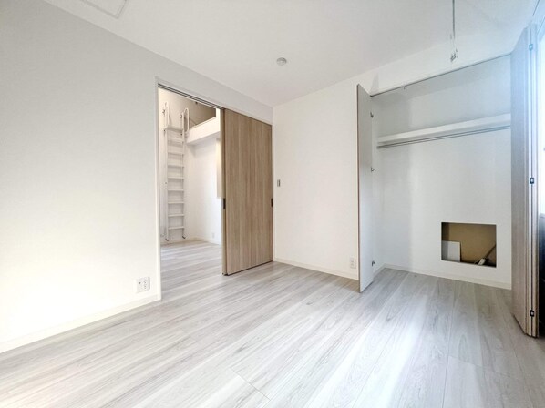 ベッロ スクーデリアの物件内観写真